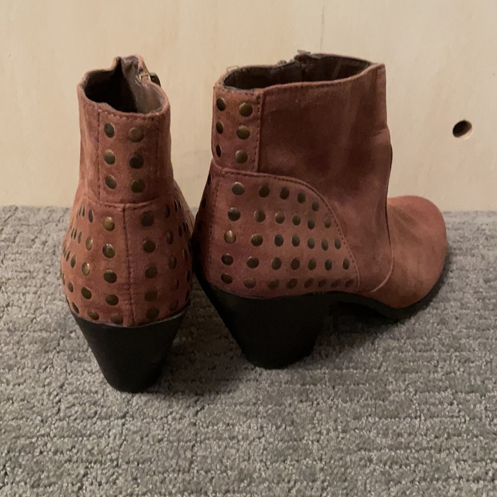 Sam And Libby Booties - Picture 3 of 4